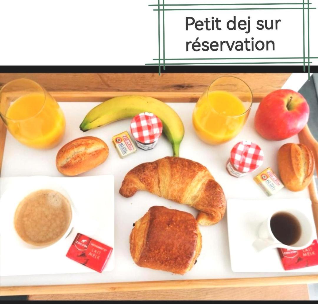 Rodez Centre Ville, Parking Gratuit ภายนอก รูปภาพ